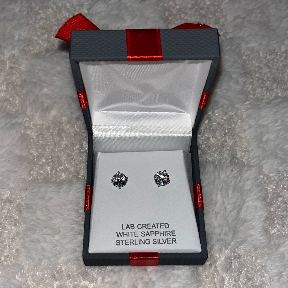 NEW! 2.5 CT.T.W White Sapphire in Sterling Silver Stud Earrings in Gift Box